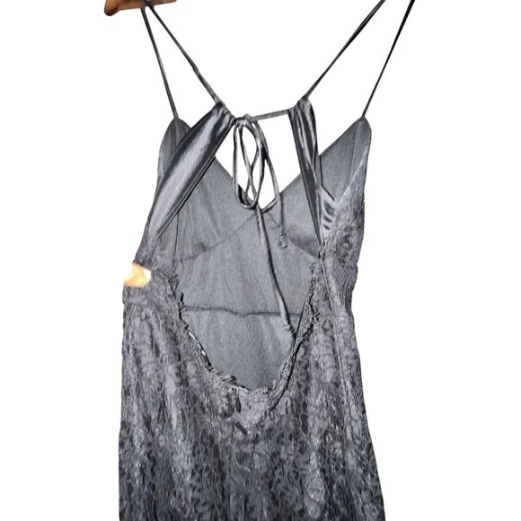 Lulus Black Lace Halter Midi Dress With Open Back & Adjustable Straps By Lulus S - Picture 4 of 8